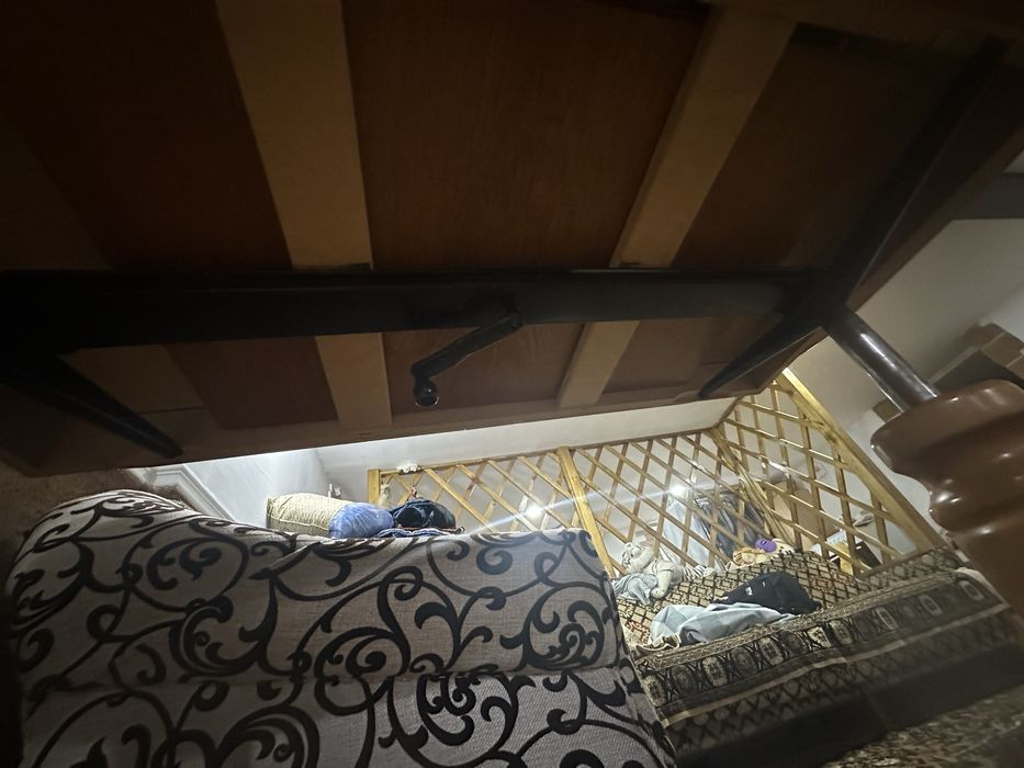 Продам стол для времянки