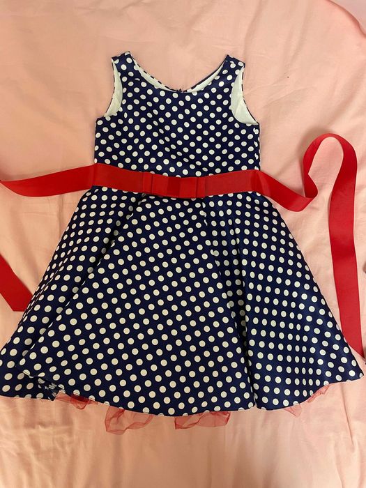 Шикарные нарядные платья для девочки 5-6-7 лет