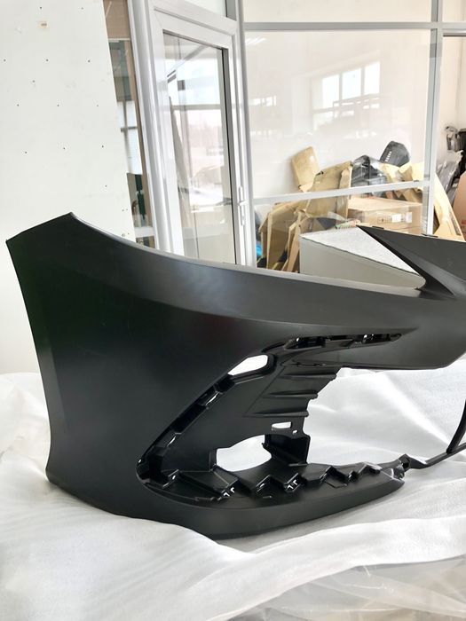 Передний бампер Камри 75