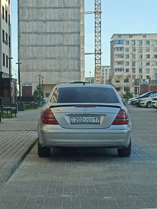 Мерседес 211 серебро металлик 2005 г 1.8 компрессор жагдайы жаксы сроч