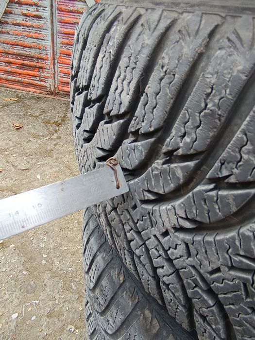 Продавам гуми KUMHO
