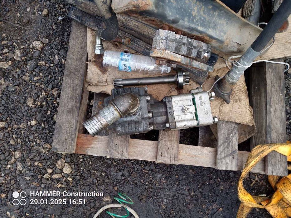 Хидравлична помпа от камион  Ивеко