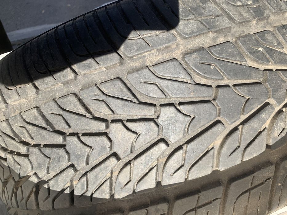 Продам резину летнюю