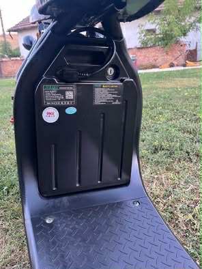 Продавам Електрически Чопър