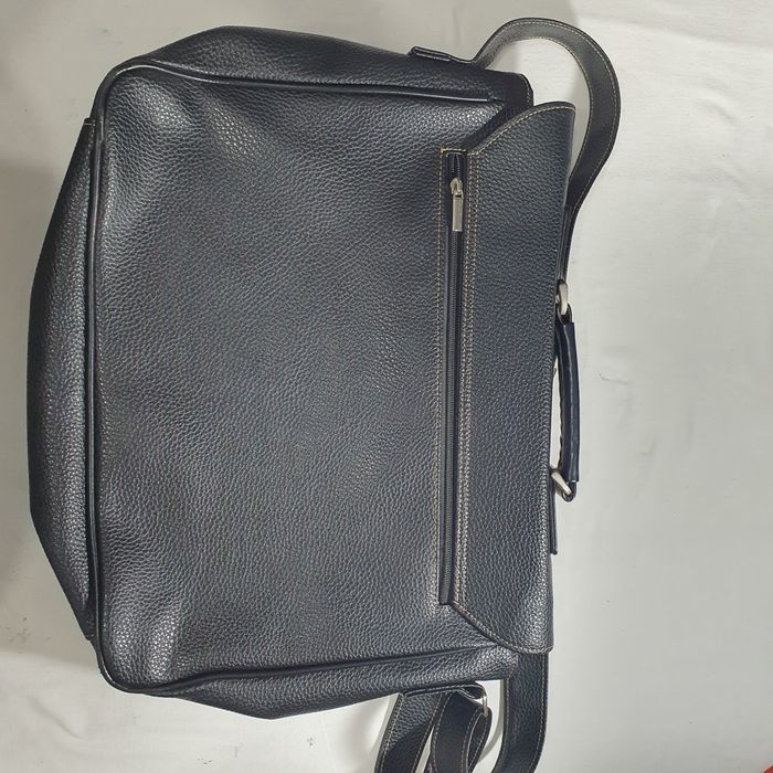 Geanta barbateasca pentru.birou