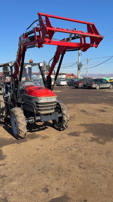 Incarcator frontal VARRO II pentru tractor - ( transport gratuit)