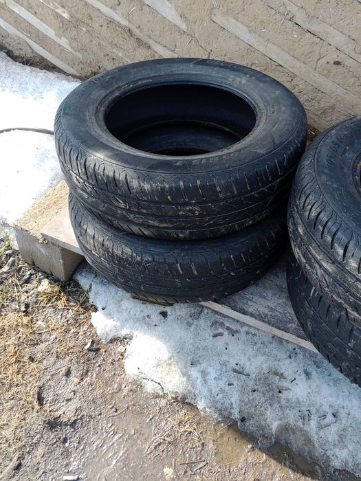 Продам летнюю резину