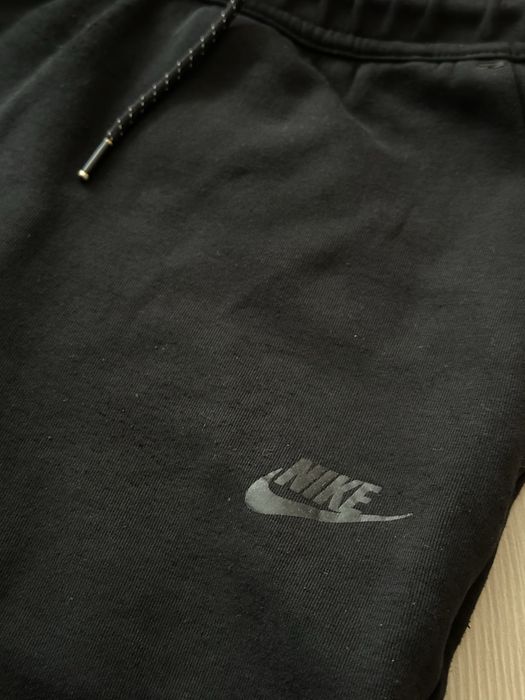 Nike Tech Fleece OG - M
