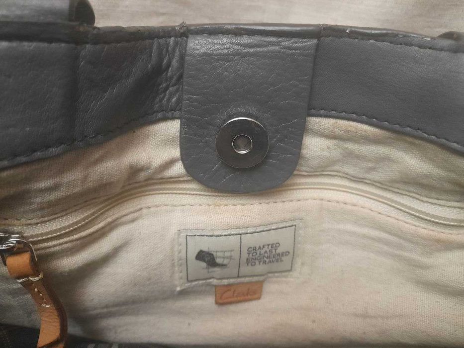 Clarks серая кожаная сумка