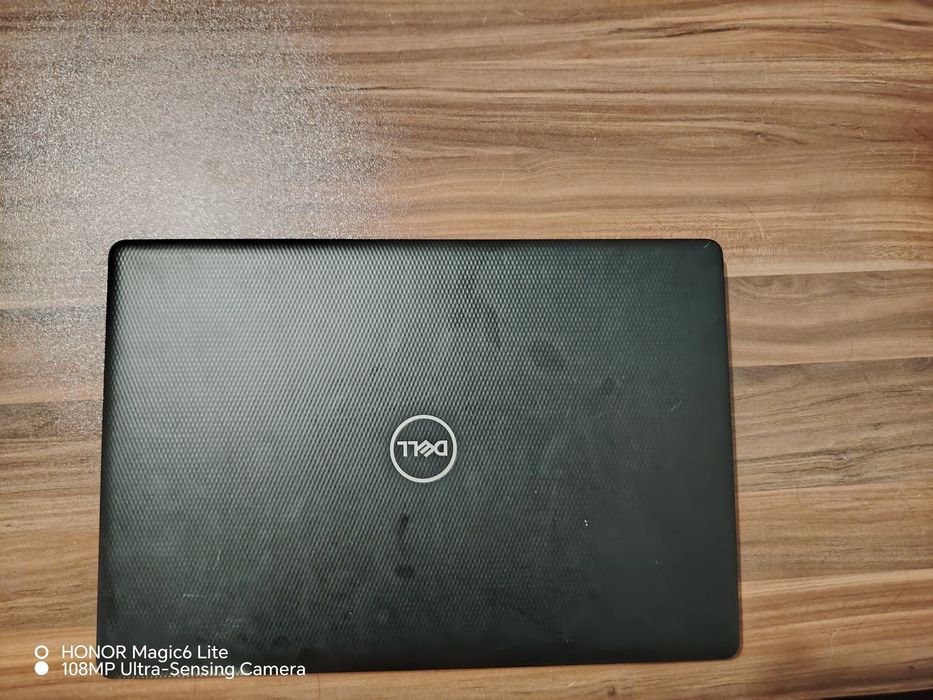 Dell Inspiron 3584: