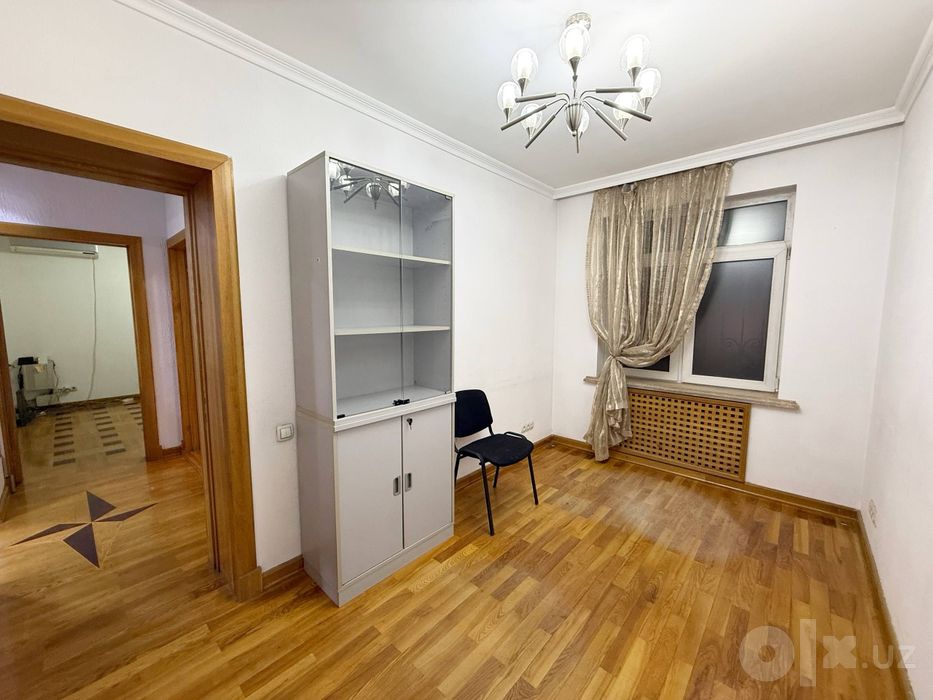 Аренда офис 210м2 на Дархане, 1-ая линия, ул. Аккурган, стадион Старт