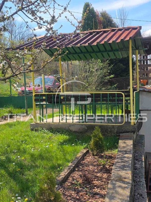 Къща за продажба в с.Друган