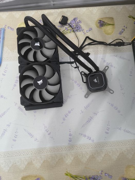 vand componente calculator folosite timp de un an gaming