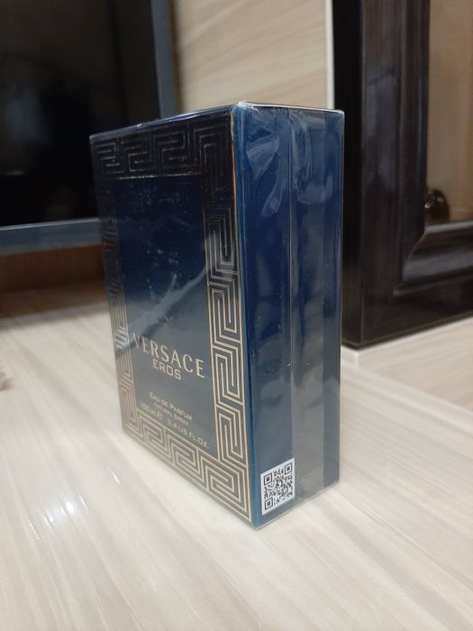 Versace парфюм мужской