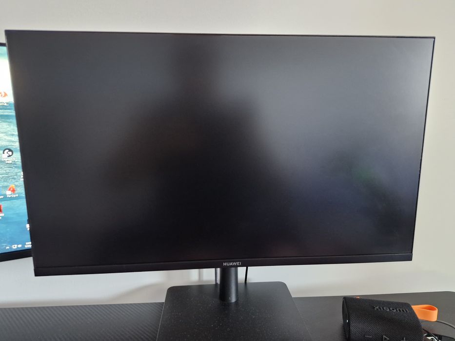 Monitor Huawei Matewiew SE