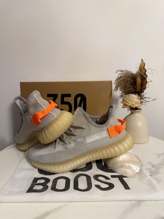 Yeezy Boost 350 2025