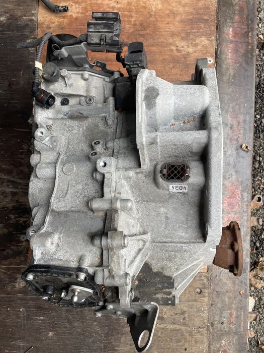 Cutie Viteze 1.6 S-tronic cod TSN