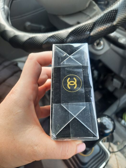 Парфюм мужской новый