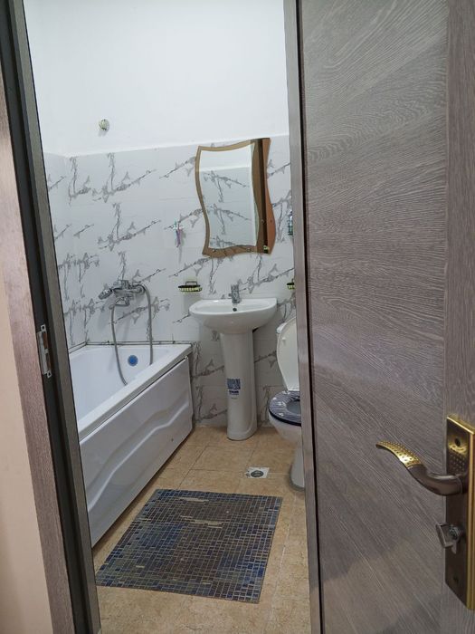 Aeroport yangi domladan 3 xonali 3-etaj