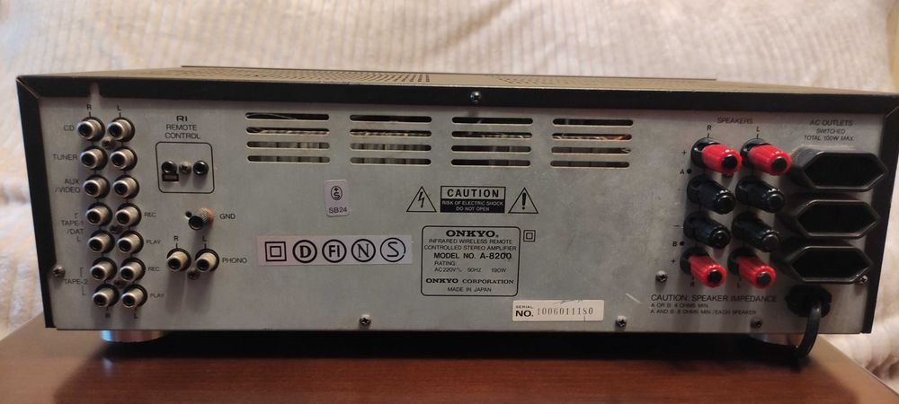 Amplificator Onkyo A-8200 + Boxe 3-căi Grundig GHF 1030