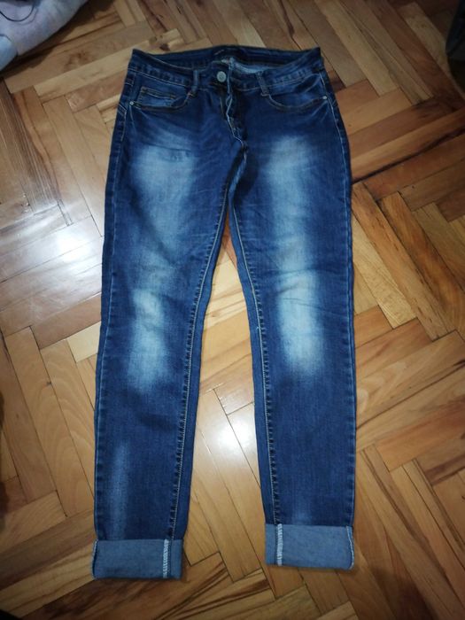 Дънки и панталони по 10 лв