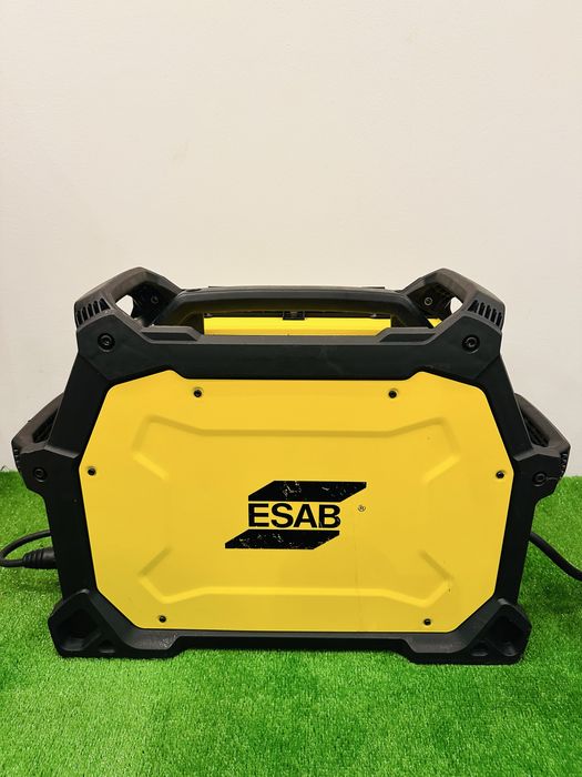 Aparat de sudura esab rebel EMP215ic