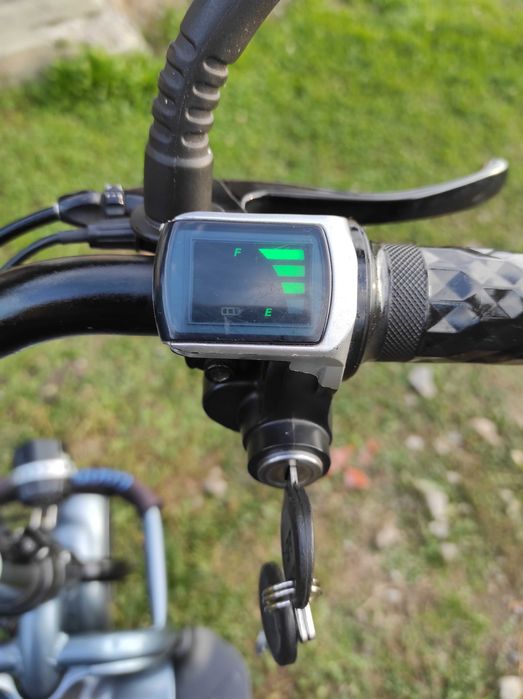 Cărucior electric pentru persoane vârstnice sau cu dizabilități