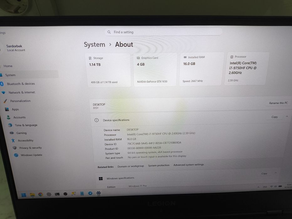 Lenovo Legion i7 / GTX 1650 / 16GB RAM / 512 SSD 1TB HDD