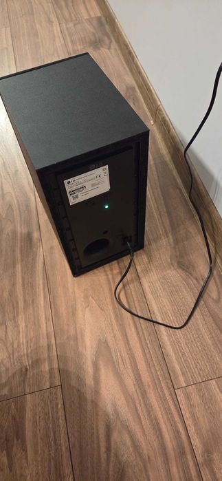 Soundbar LG S40T, 2.1, 300W, Subwoofer Wireless, Bluetooth, HDMI, USB, Черен