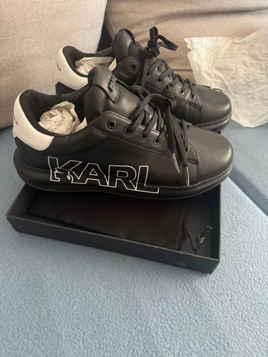Vand Karl Largerfeld