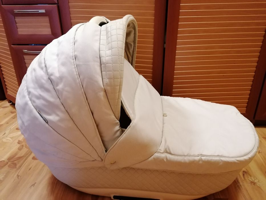 Детская коляска 3 в 1 Adamex