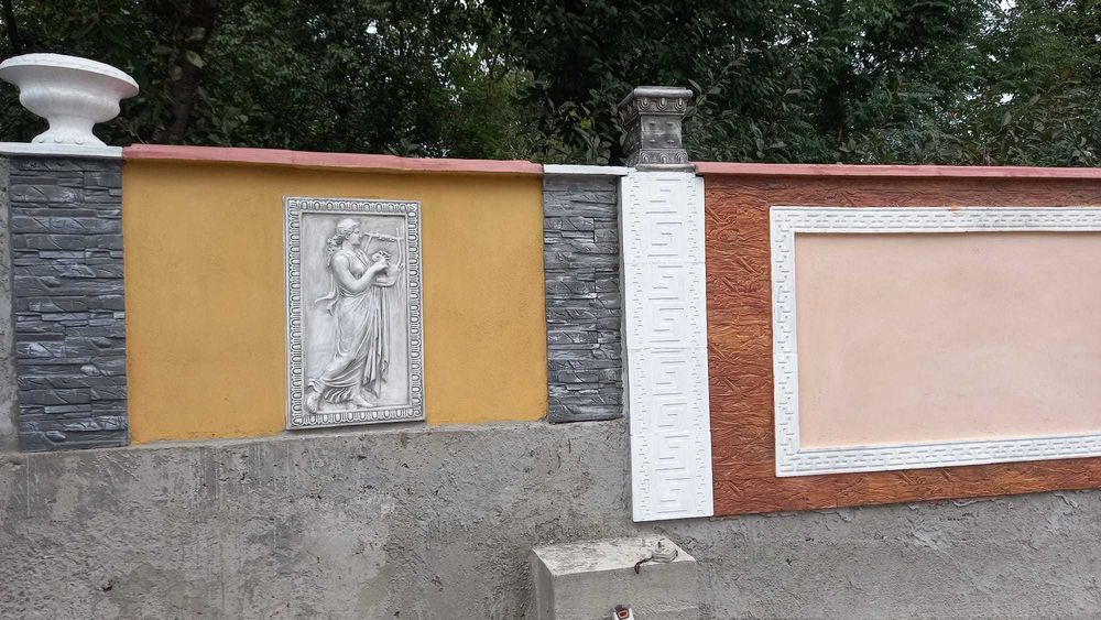 Statuete pentru decoratiuni