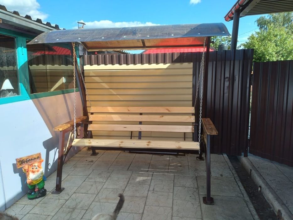 Продам качель  размер цвет любой