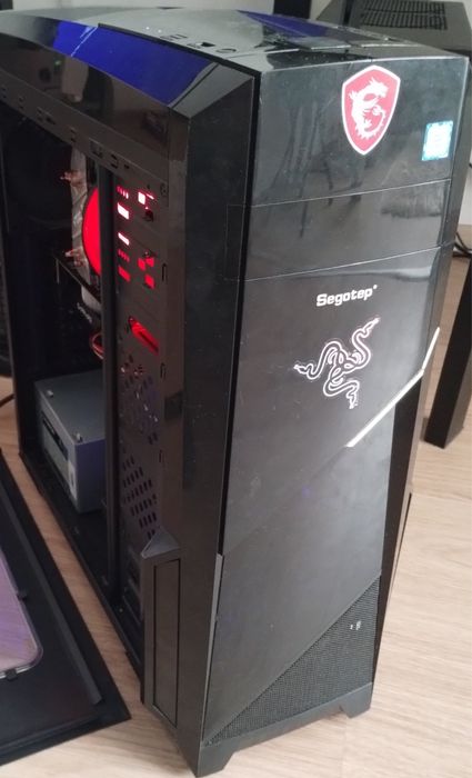 PC Gaming + Monitor75hz + mouse