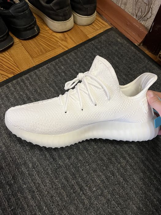 Кроссовки , YEEZY 350