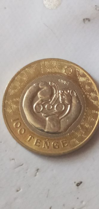 Барс скрученый в бублик