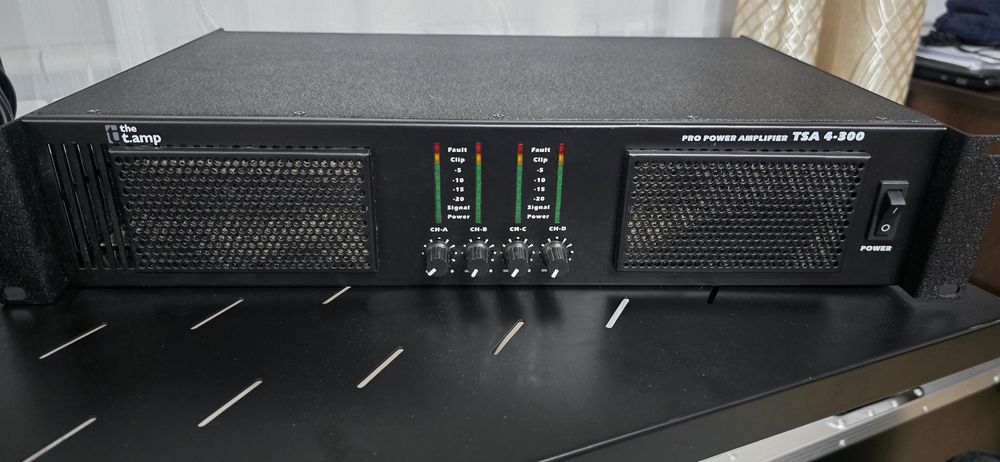 Amplificator the t.amp tsa4-300