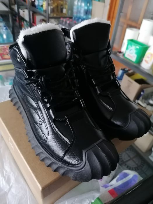 Ghete din piele naturală mărimea 41 noi