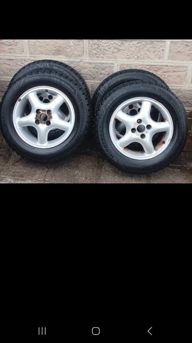 Зимни гуми  със джанти