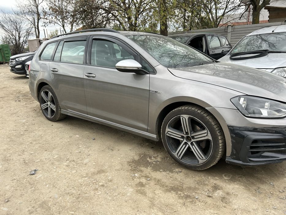Punte spate Volkswagen Golf 7 break 2016