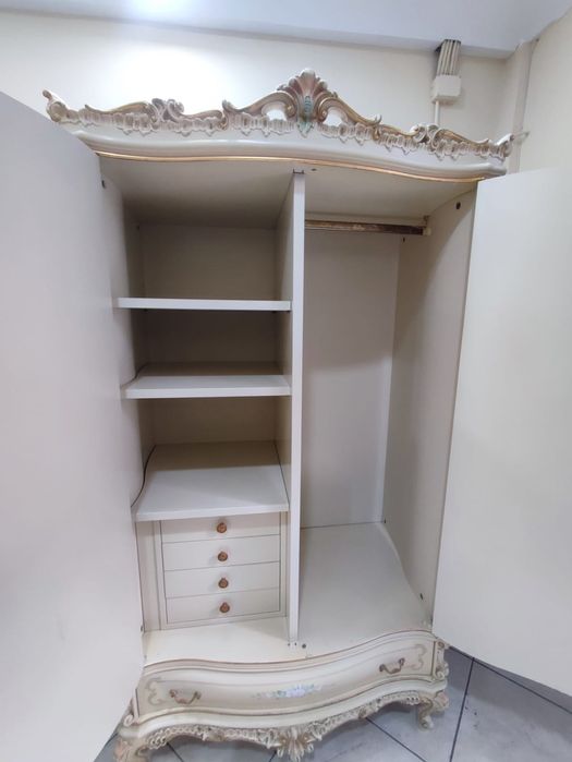 Барокови гардероба  Silik