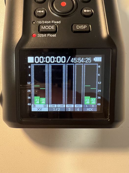 Recorder zoom h6 studio handy recorder