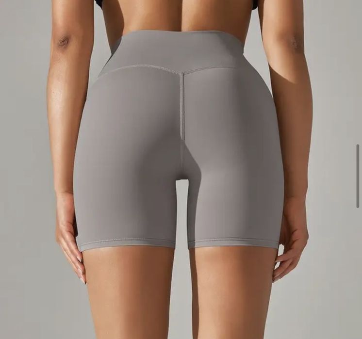 Colanți scurți yoga gri