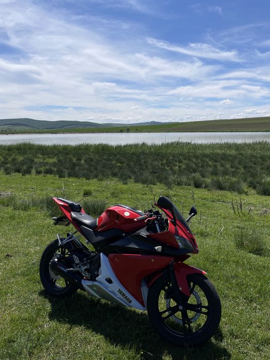 Yamaha yzf r125