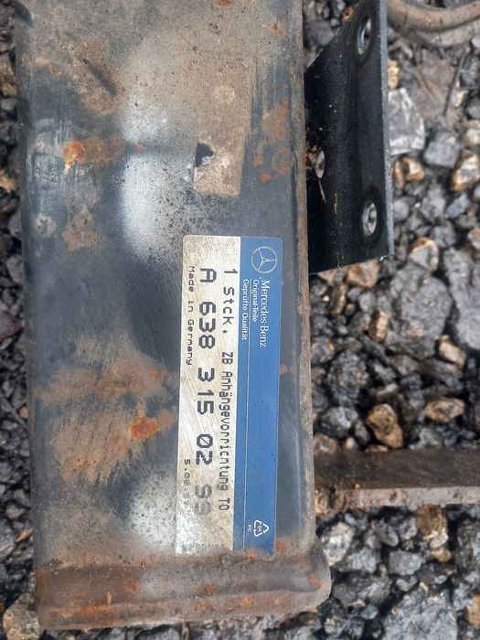 Теглич Mercedes Vito