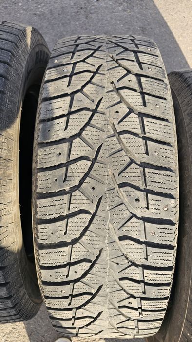 комплект зимних шин 235/65 r18
