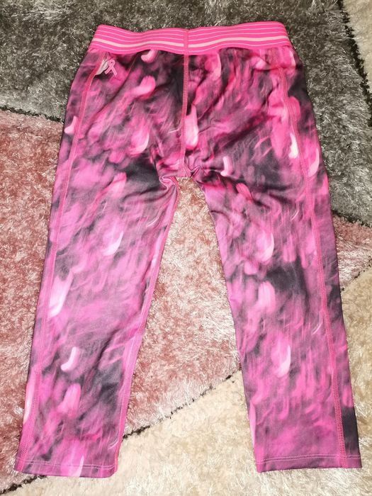 Оригинални дамски клинове Reebok и Under Armour!