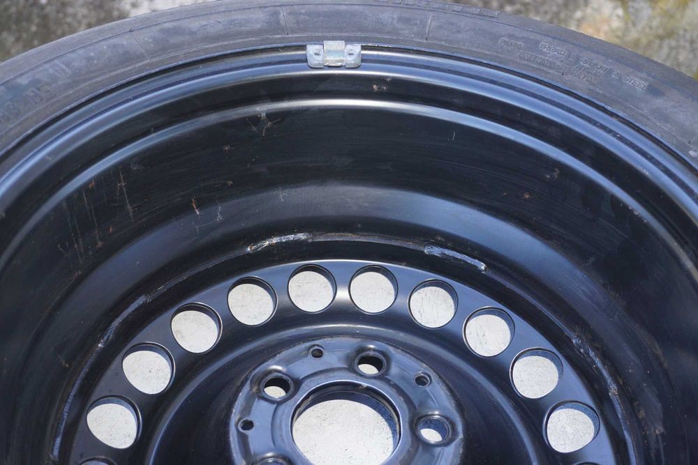 Оригинална Резервна Джанта и Оригинална Пластмасова Стойка за Mercedes W210 71/2x16H2/ET41/Гума Pirelli P6000 215/55/16/3мм Грайфер
