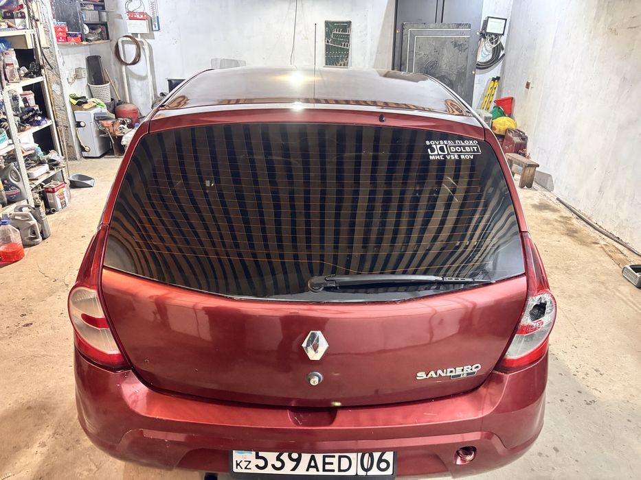 Продам машины 2011