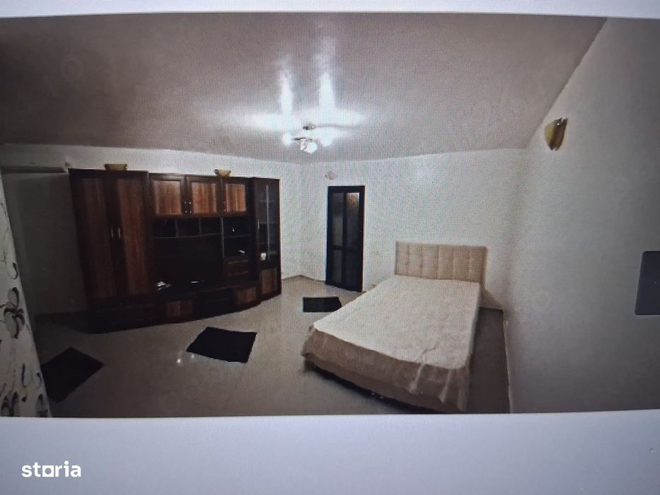 garsoniera vatra luminoasa